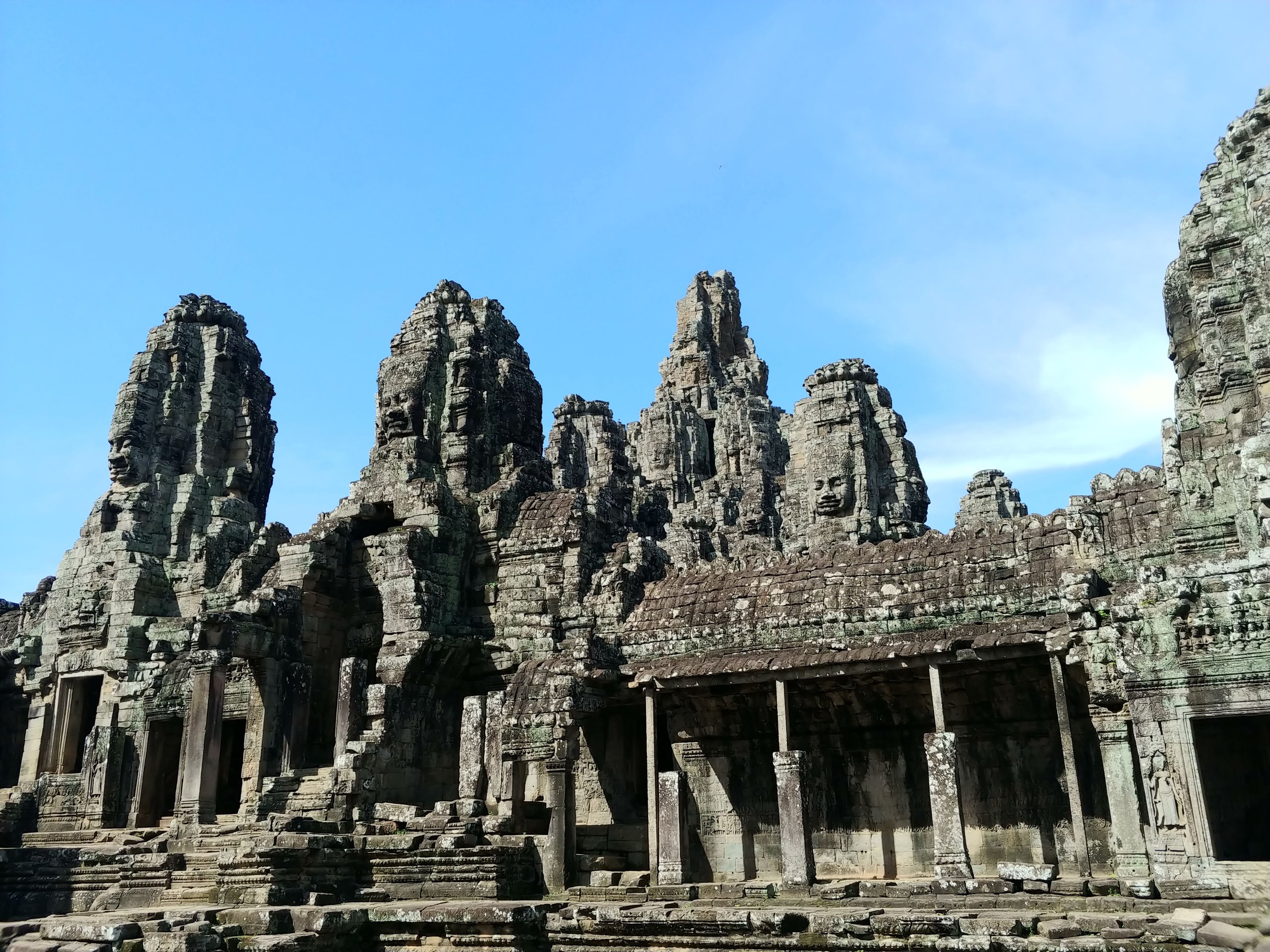 バイヨンの全景