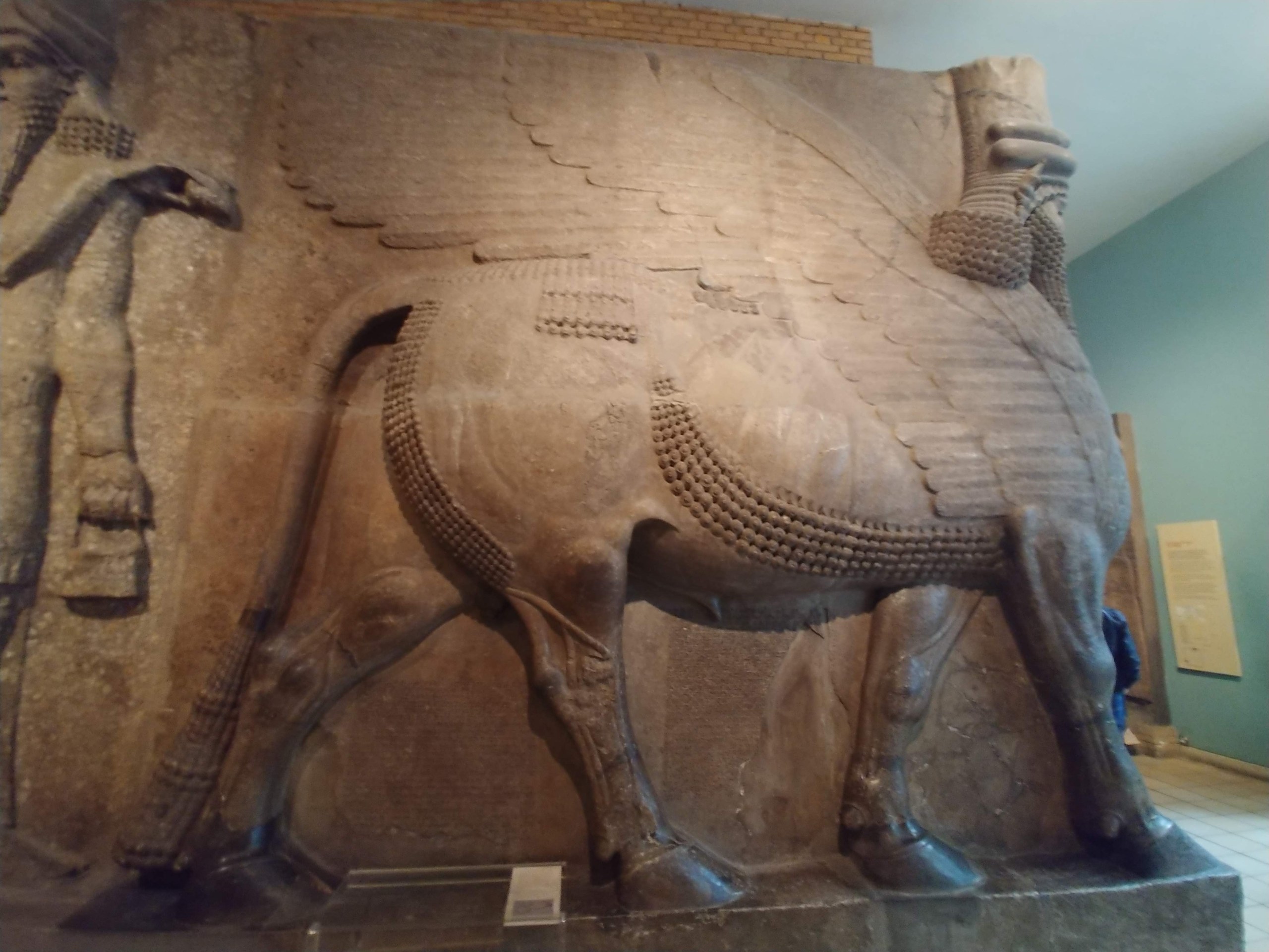 大英博物館のアッシリアの人面有翼牡牛