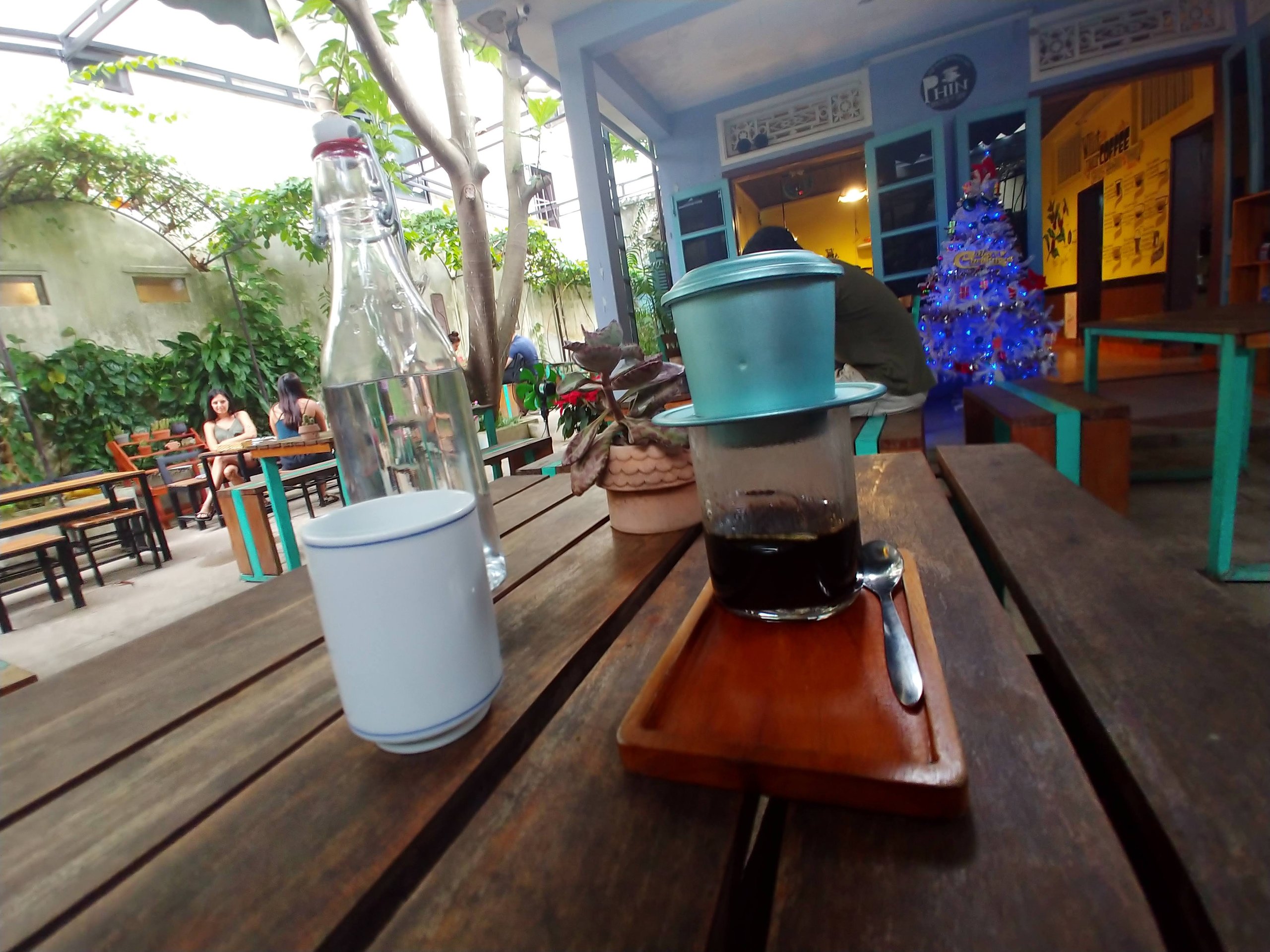 Phin Coffeeのフィンで淹れるコーヒー