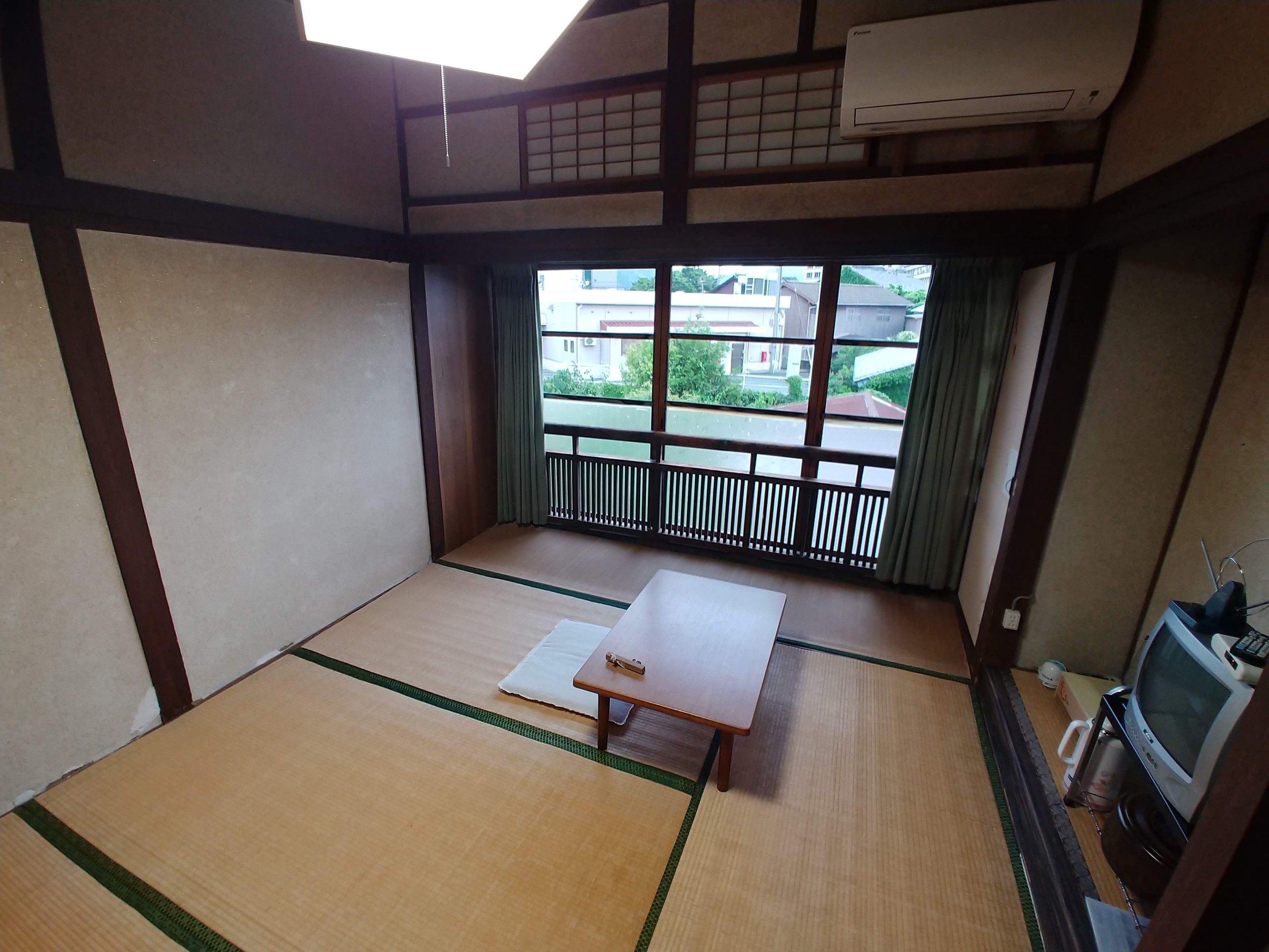 芳和荘の客室