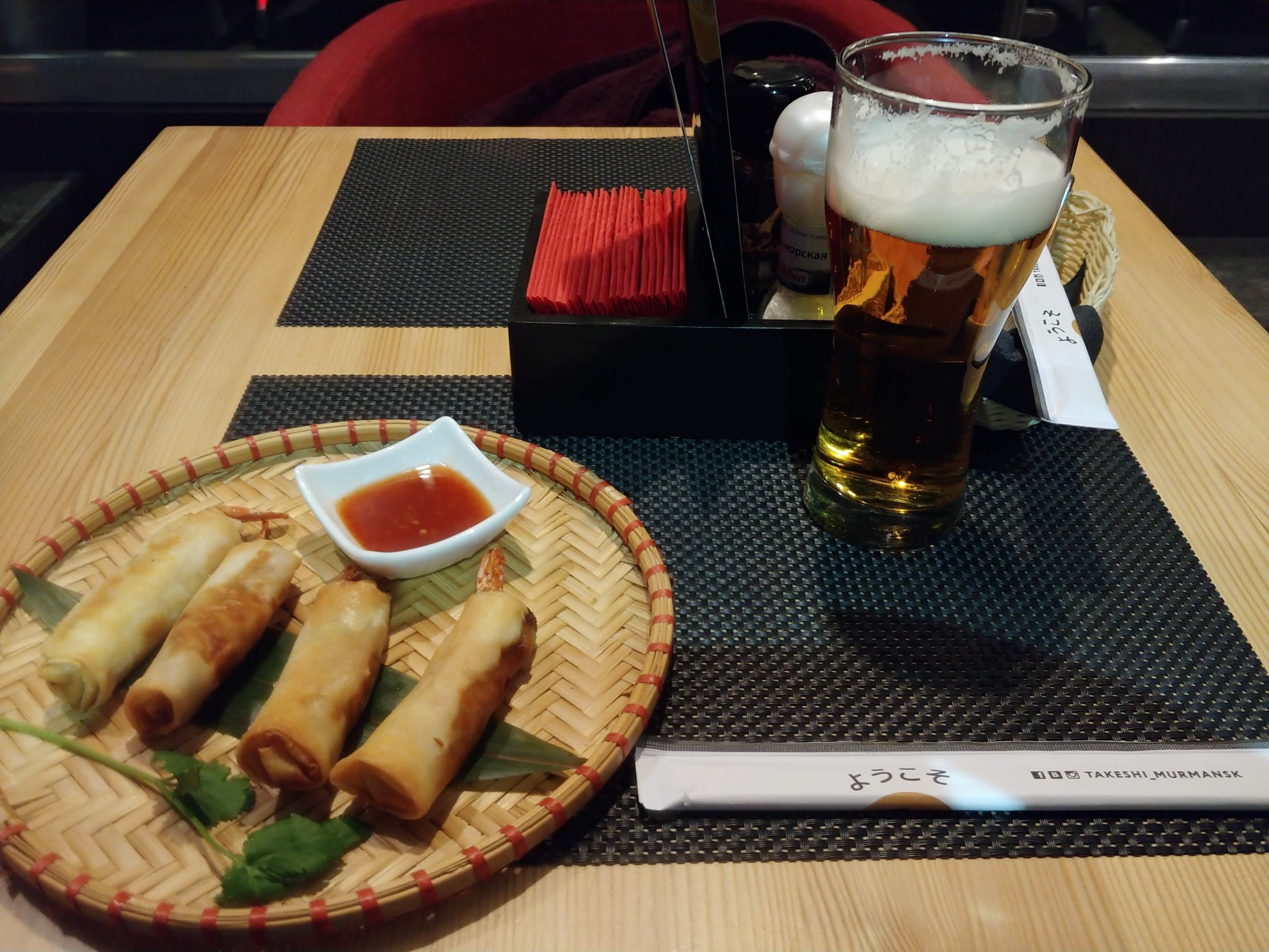 TAKESHIの春巻きとビール