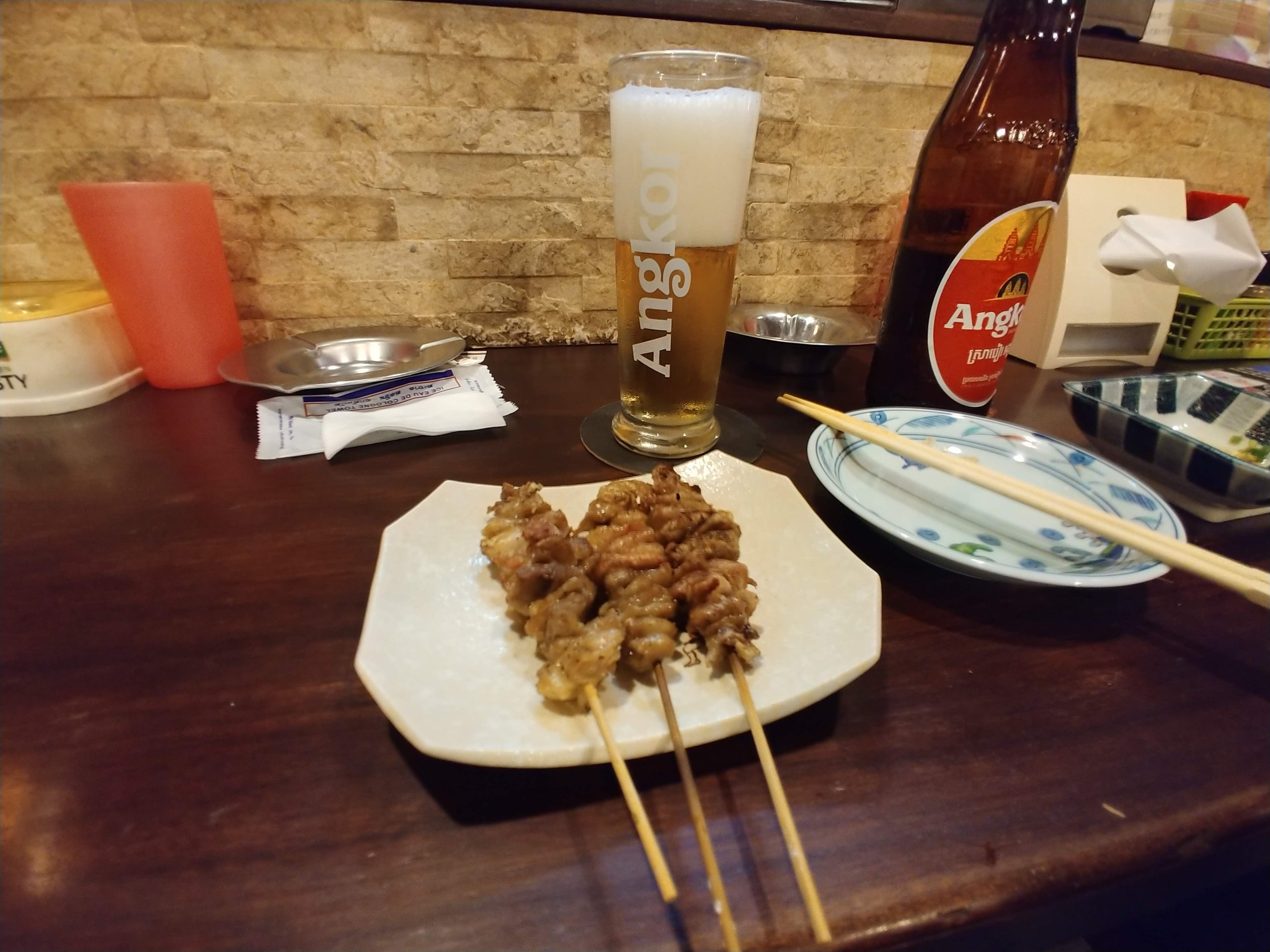 アンコールビールと焼き鳥