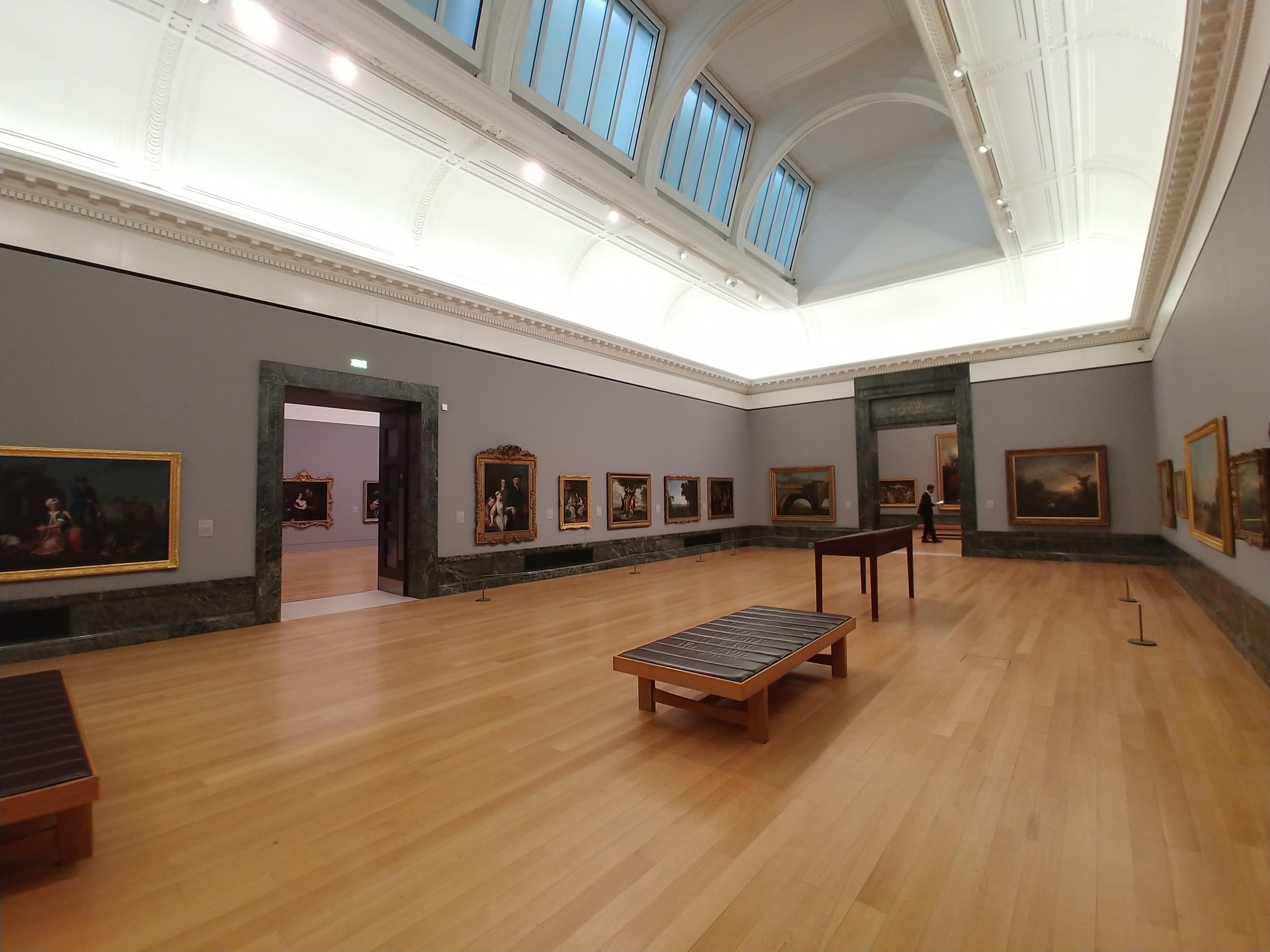 テート・ブリテンの展示室